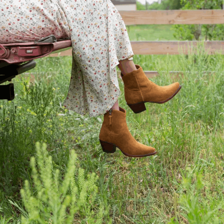Women Sienna Suede The Daisy Tecovas 62NN116