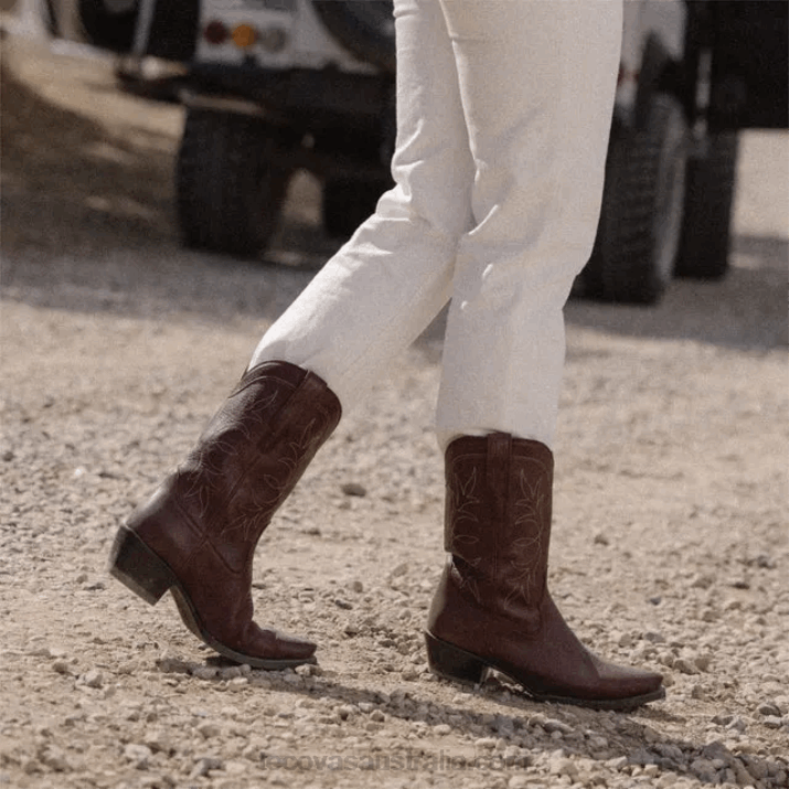 Women Wine Bovine The Sadie Tecovas 62NN133